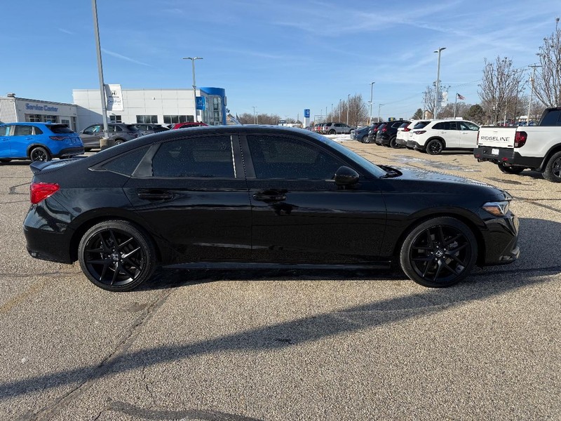 Honda Civic Si Vehicle Full-screen Gallery Image 02