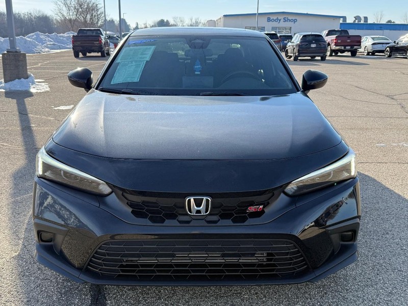 Honda Civic Si Vehicle Full-screen Gallery Image 08