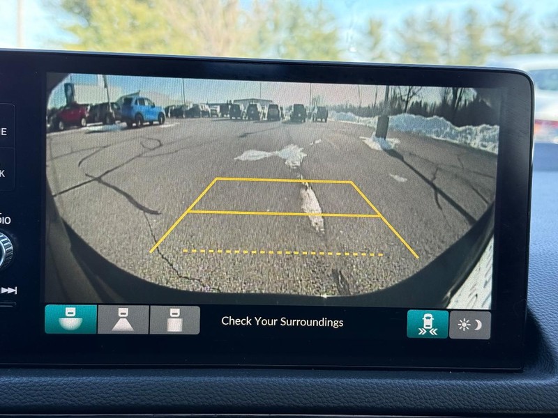 Honda Civic Si Vehicle Full-screen Gallery Image 18