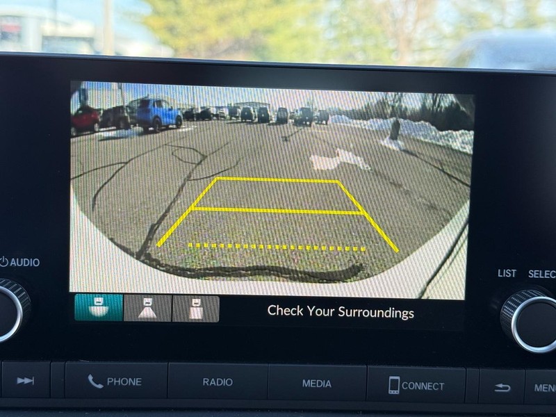 Honda Civic Sedan Vehicle Full-screen Gallery Image 18