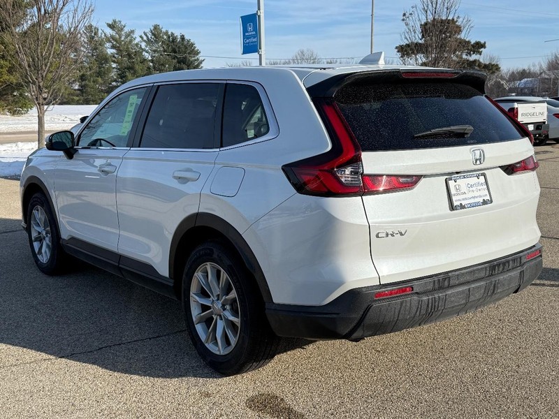 Honda CR-V Vehicle Full-screen Gallery Image 05