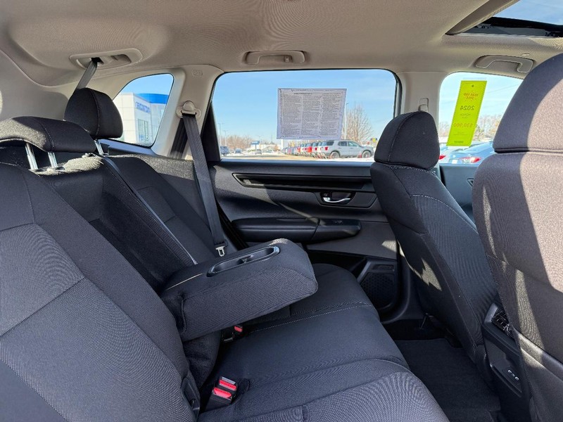 Honda CR-V Vehicle Full-screen Gallery Image 09