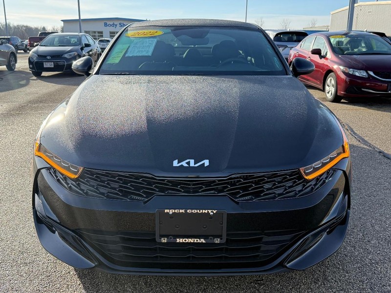 Kia K5 Vehicle Image 9