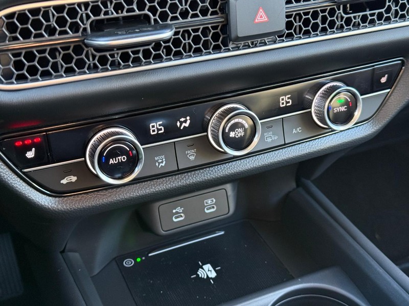 Honda HR-V Vehicle Image 19