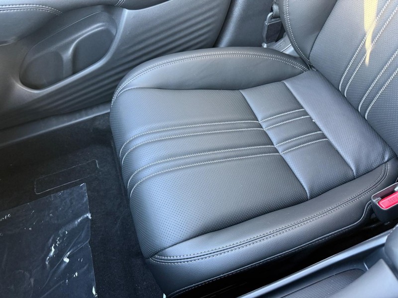 Honda HR-V Vehicle Image 21