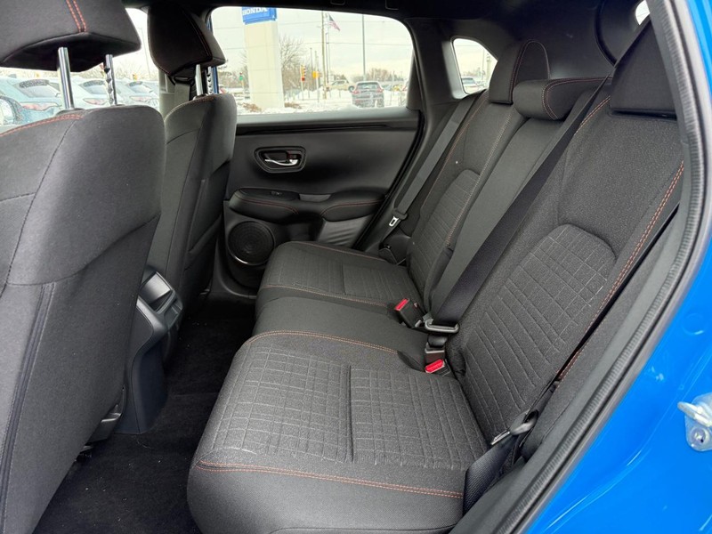 Honda HR-V Vehicle Image 9