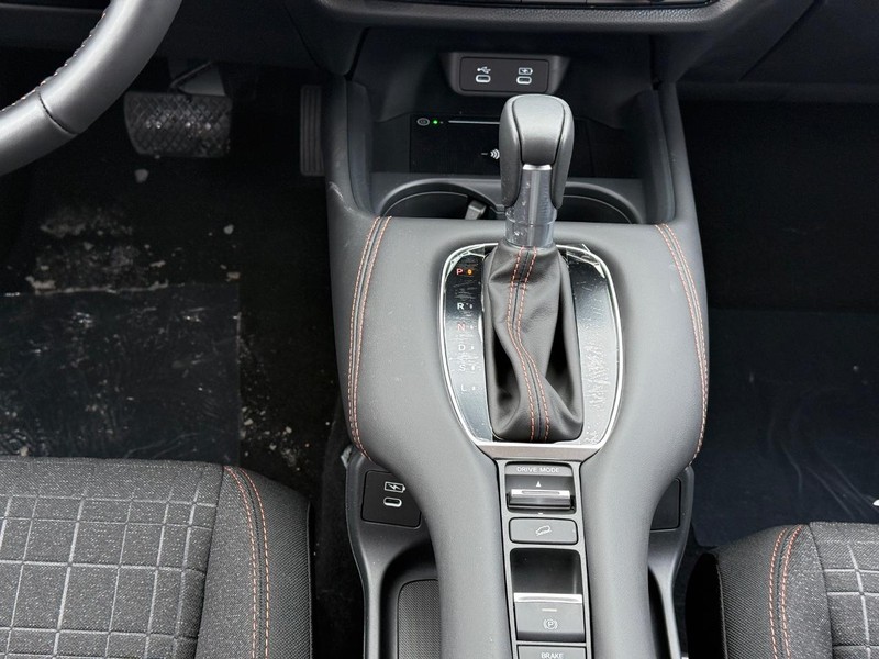 Honda HR-V Vehicle Image 12