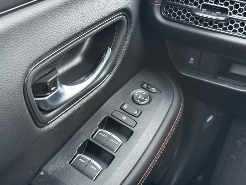 Honda HR-V Vehicle Image 20