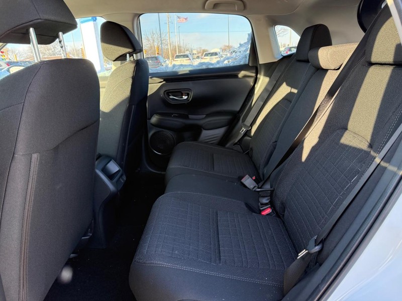 Honda HR-V Vehicle Image 9