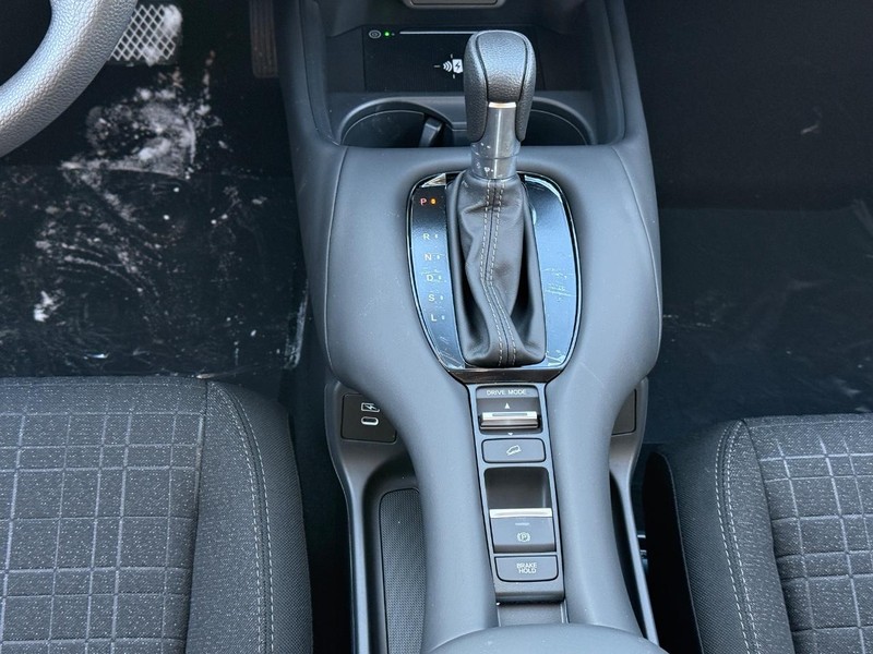 Honda HR-V Vehicle Image 12