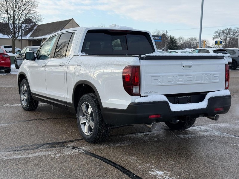 Honda Ridgeline Vehicle Image 5