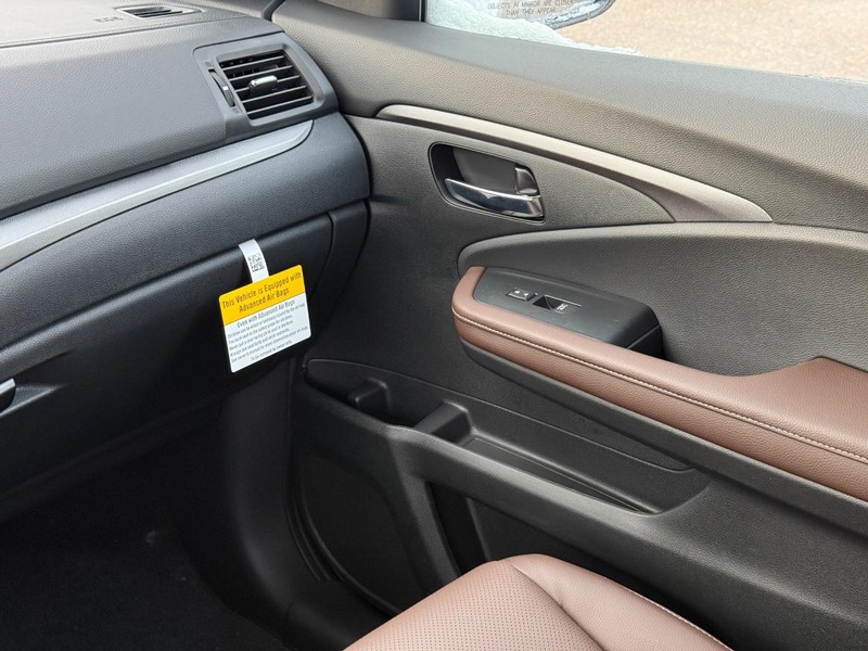 Honda Ridgeline Vehicle Image 14