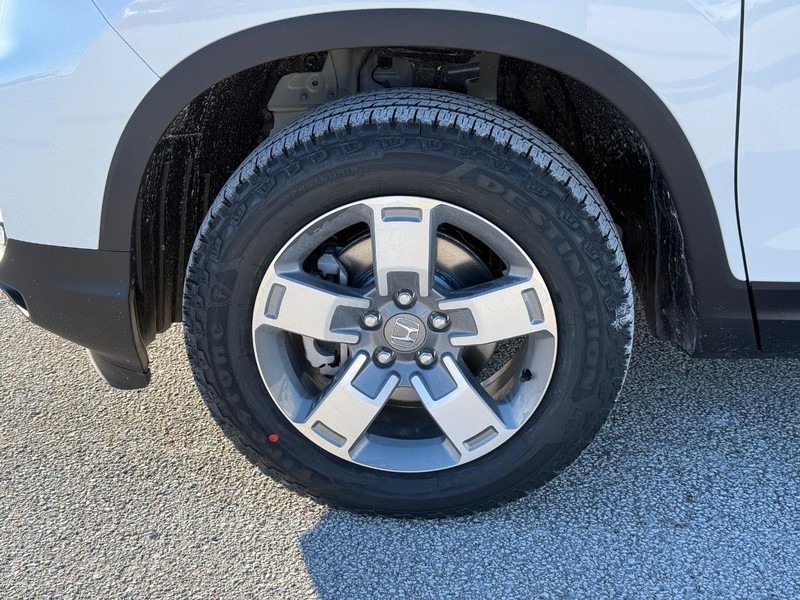 Honda Ridgeline Vehicle Image 6