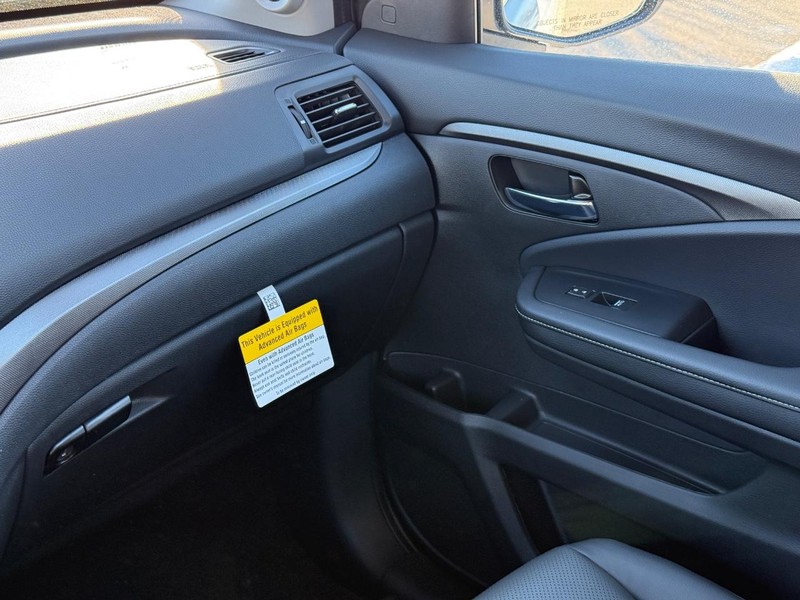 Honda Ridgeline Vehicle Image 14