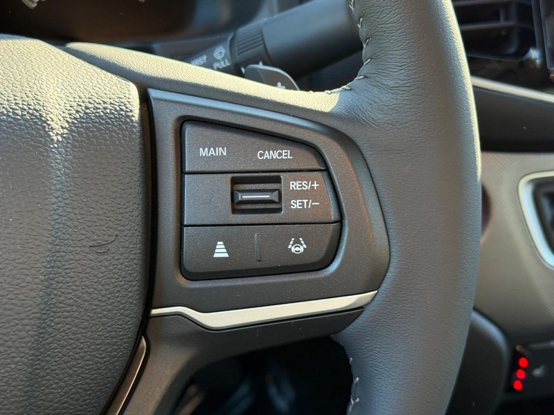 Honda Ridgeline Vehicle Image 16