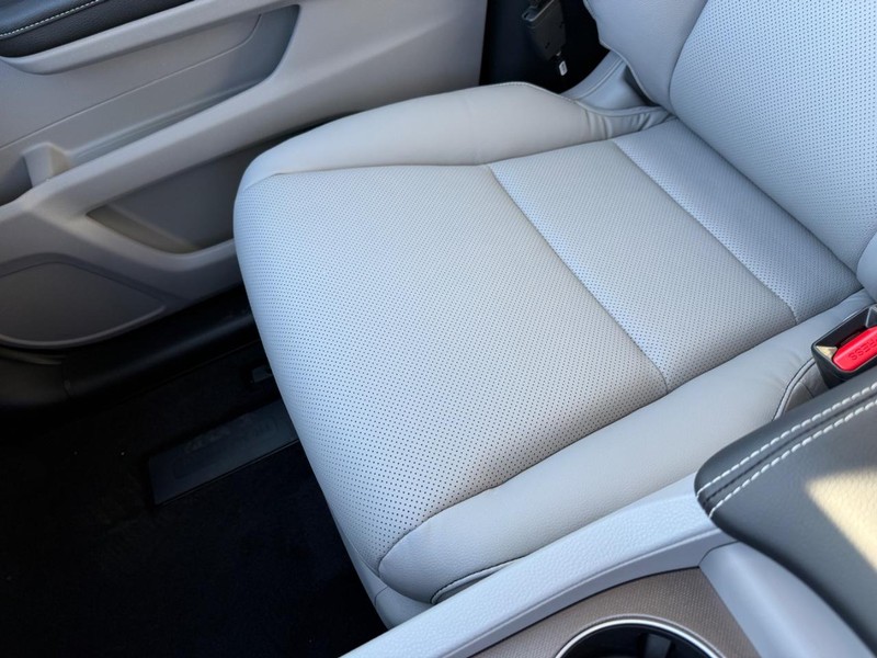 Honda Ridgeline Vehicle Image 22