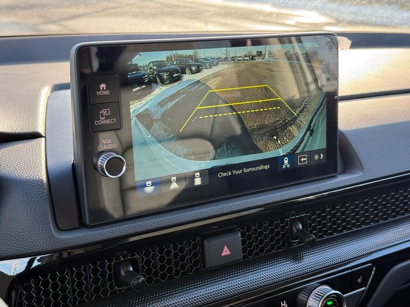 Honda CR-V Vehicle Image 17