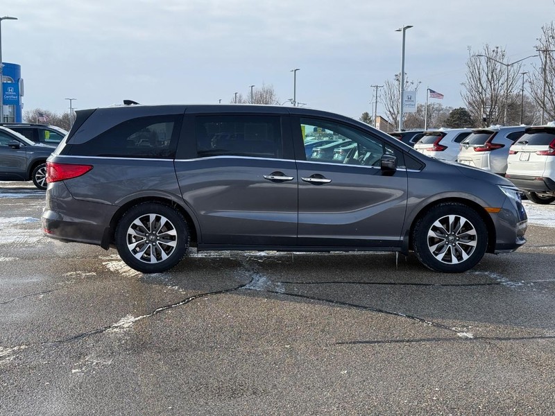 Honda Odyssey Vehicle Image 2