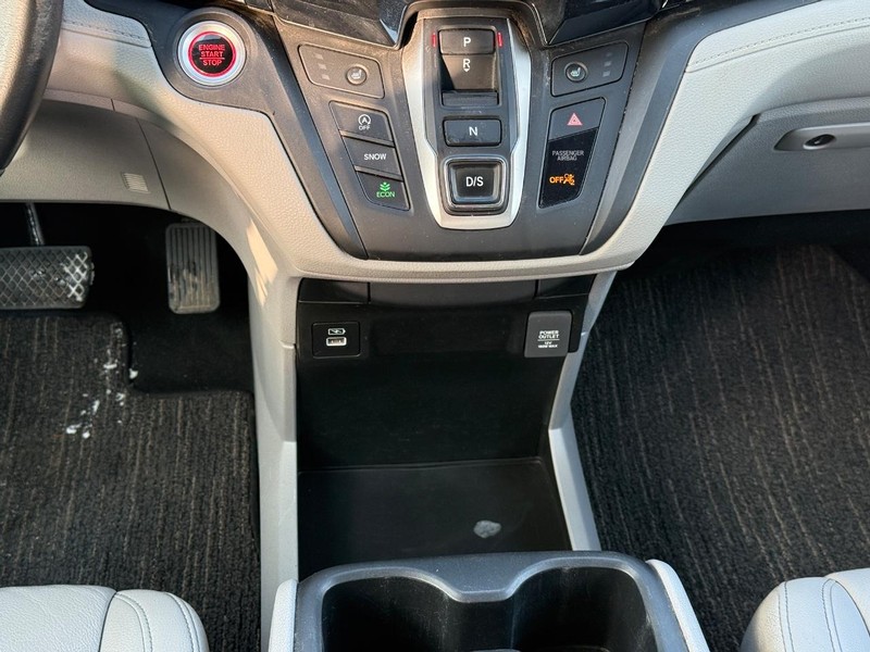 Honda Odyssey Vehicle Image 12