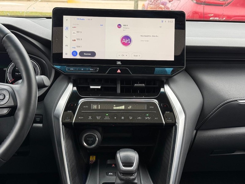 Toyota Venza Vehicle Image 12