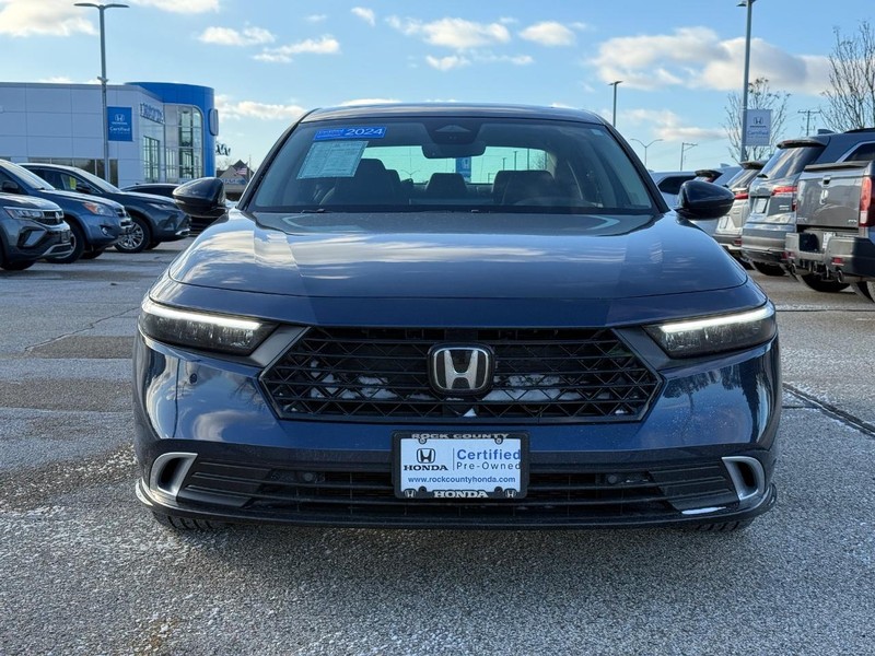 Honda Accord Hybrid Vehicle Full-screen Gallery Image 08