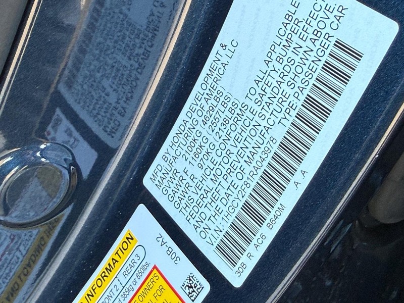 Honda Accord Hybrid Vehicle Full-screen Gallery Image 22