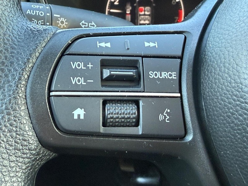 Honda CR-V Vehicle Full-screen Gallery Image 13