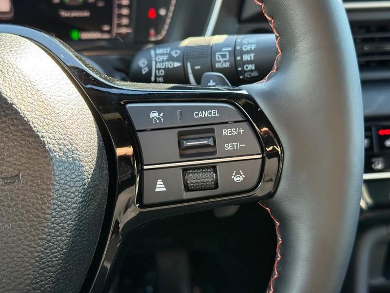 Honda Passport Vehicle Image 16