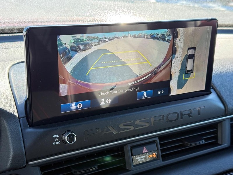 Honda Passport Vehicle Image 18