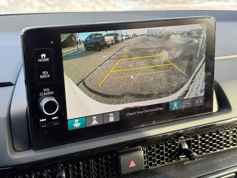 Honda CR-V Vehicle Full-screen Gallery Image 18