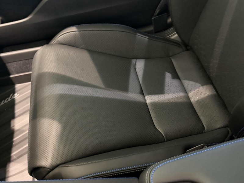 Honda Prelude Vehicle Image 14