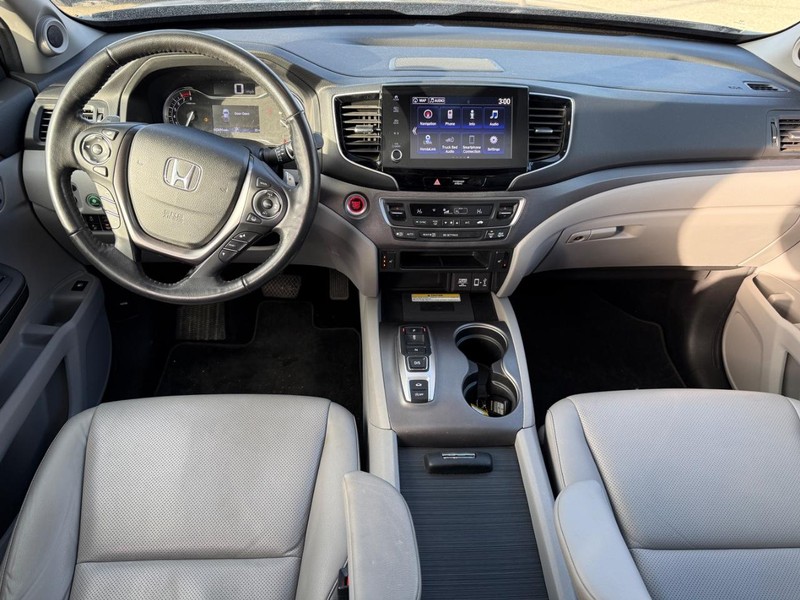 Honda Ridgeline Vehicle Full-screen Gallery Image 10