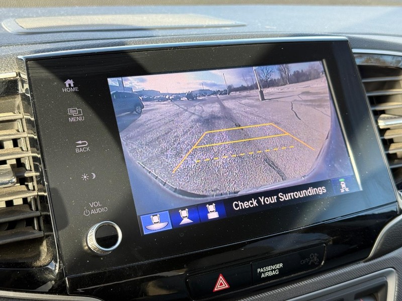 Honda Ridgeline Vehicle Full-screen Gallery Image 18