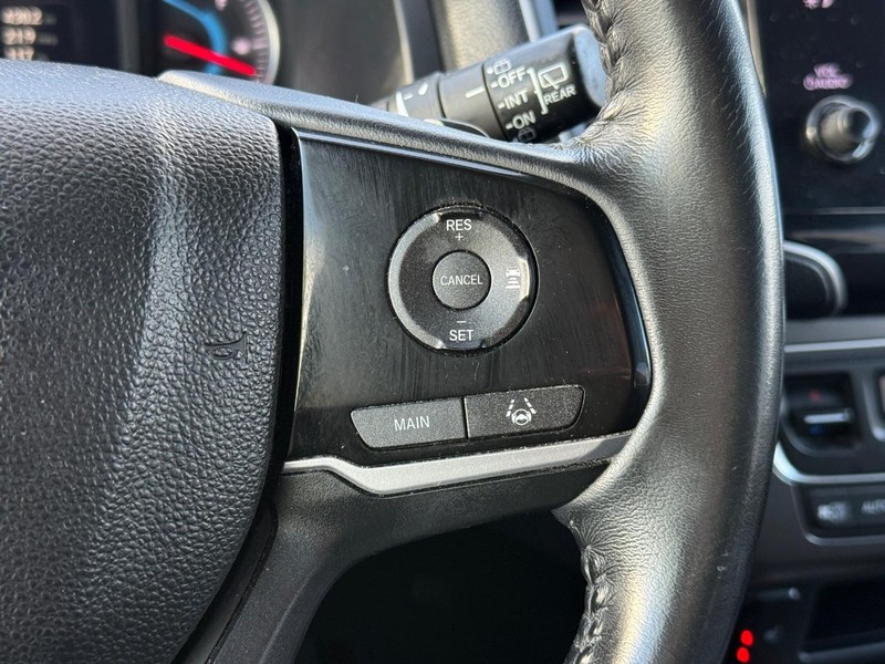 Honda Pilot Vehicle Full-screen Gallery Image 16