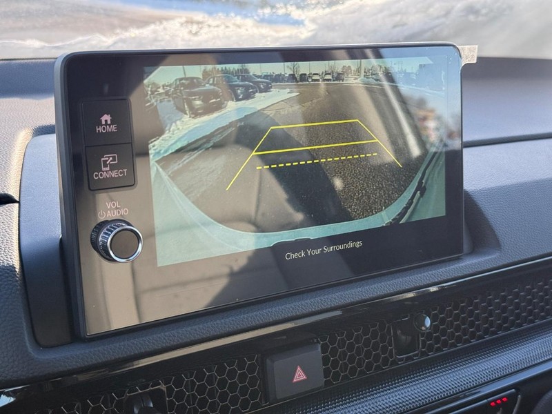 Honda CR-V Vehicle Image 17