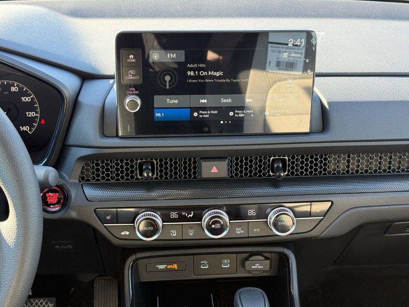 Honda CR-V Vehicle Image 11