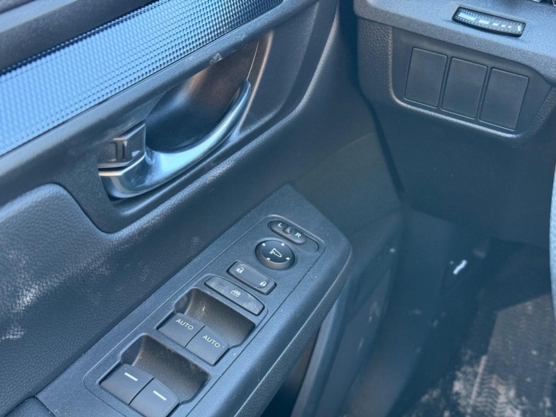 Honda CR-V Vehicle Image 20