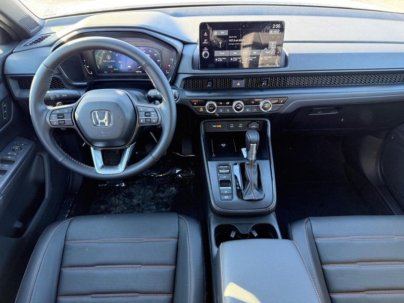 Honda CR-V Hybrid Vehicle Image 10