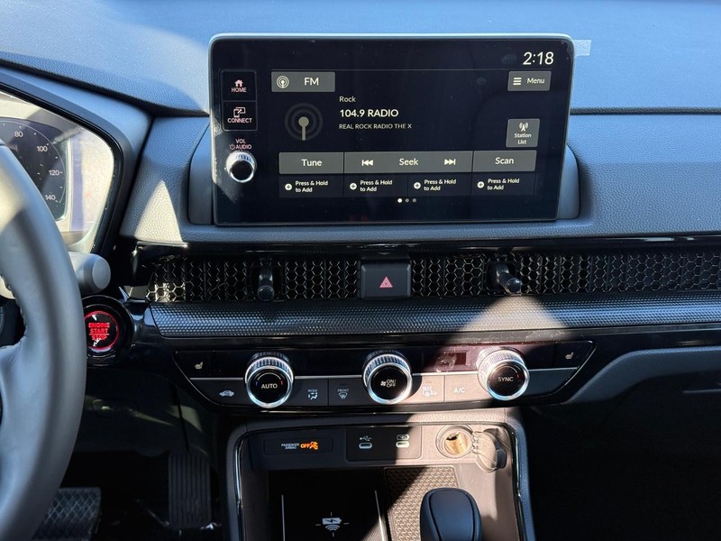 Honda CR-V Vehicle Image 11