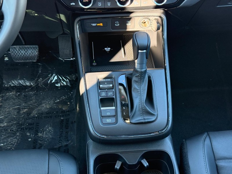 Honda CR-V Vehicle Image 12