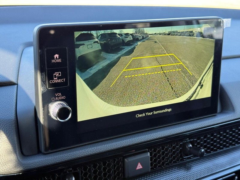 Honda CR-V Vehicle Image 18