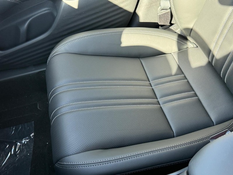 Honda HR-V Vehicle Image 20