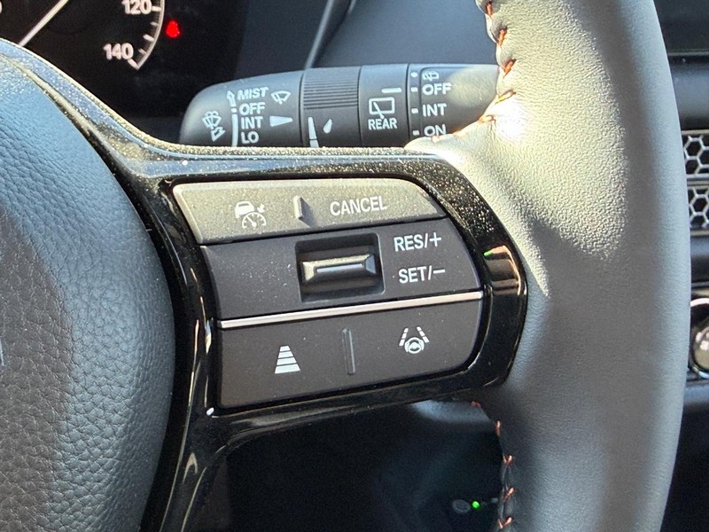 Honda HR-V Vehicle Image 15