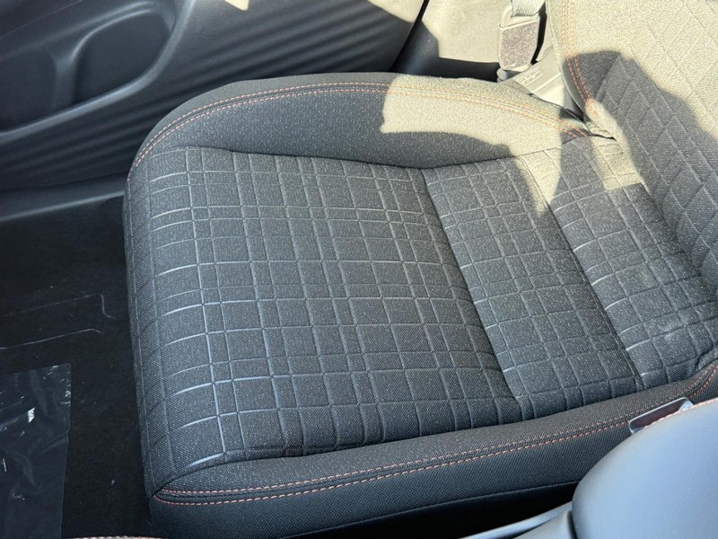 Honda HR-V Vehicle Image 20