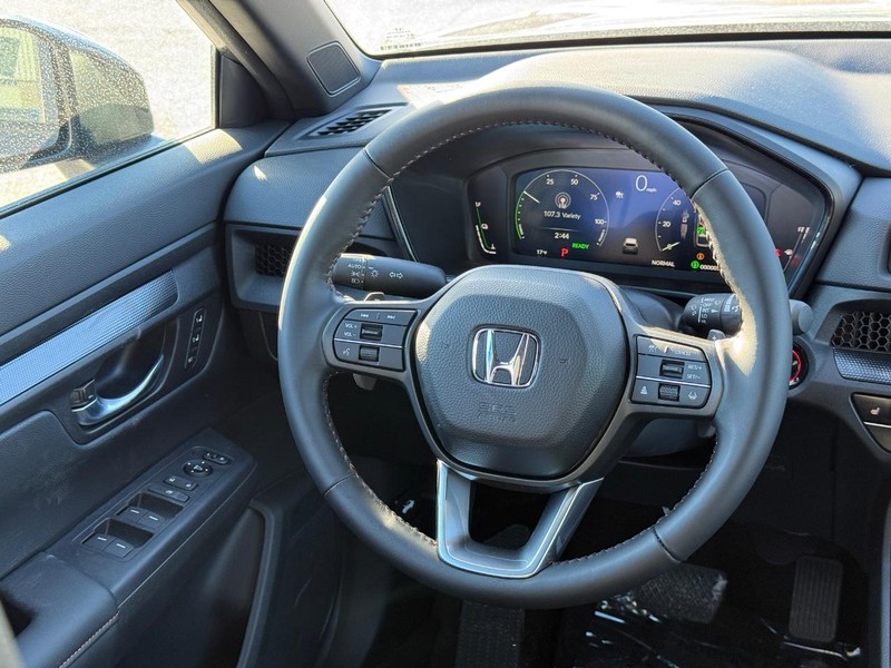 Honda CR-V Hybrid Vehicle Image 13