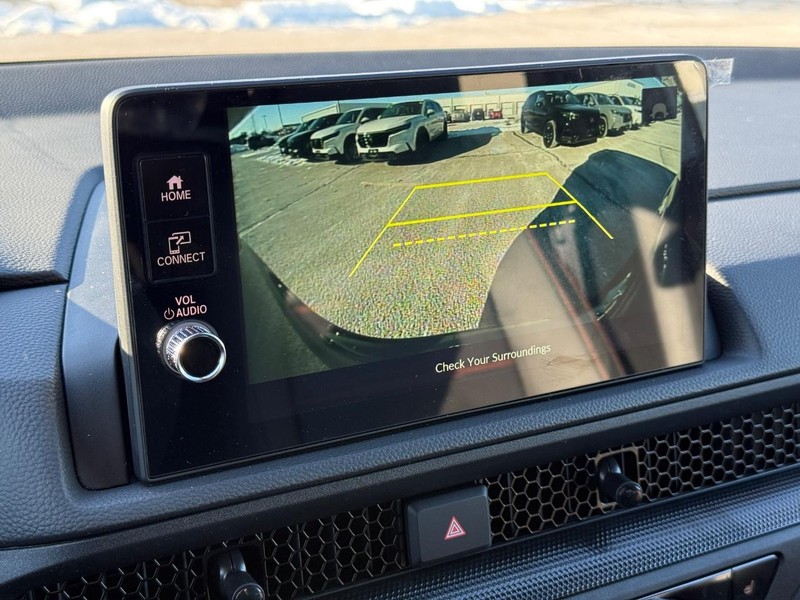 Honda CR-V Hybrid Vehicle Image 18