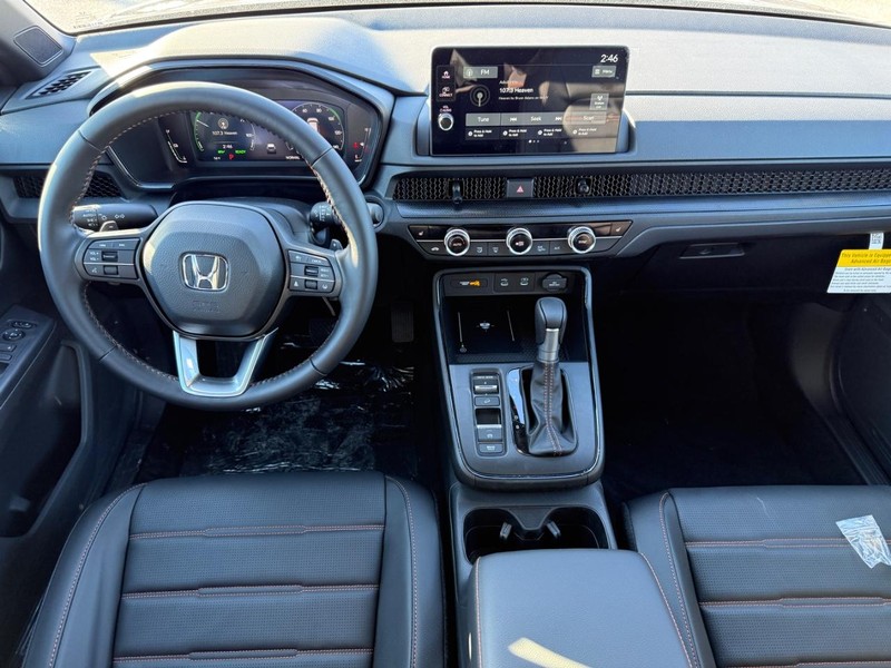 Honda CR-V Hybrid Vehicle Image 10