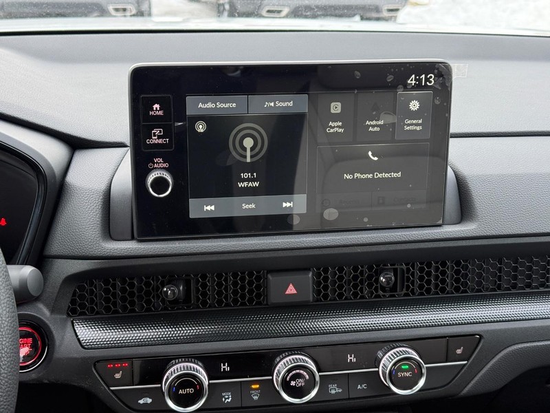 Honda CR-V Vehicle Image 11