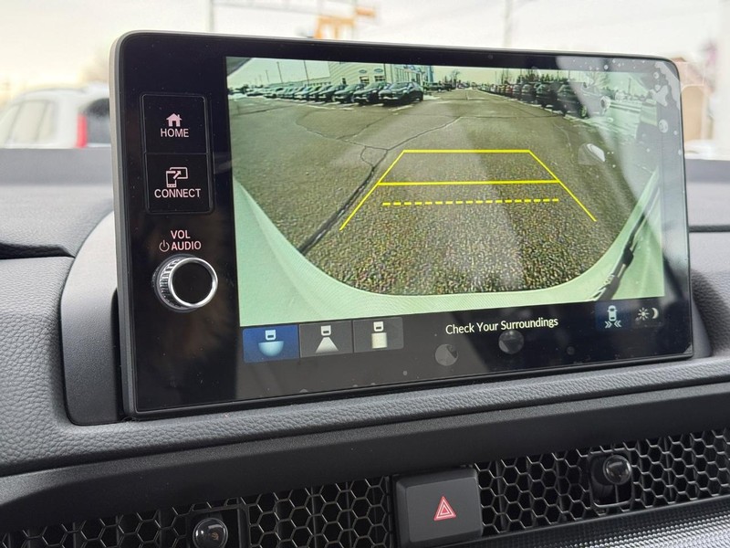 Honda CR-V Vehicle Image 18