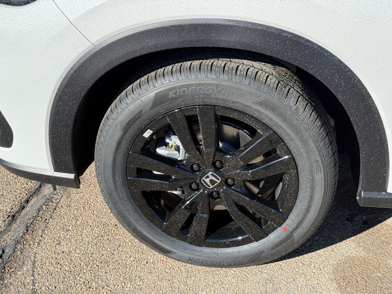 Honda HR-V Vehicle Image 8